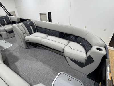 2026 Barletta Lusso L25U - Photo 16