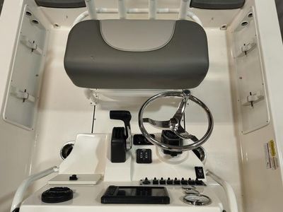 2025 Sea Born FX21 Bay LT - Photo 15
