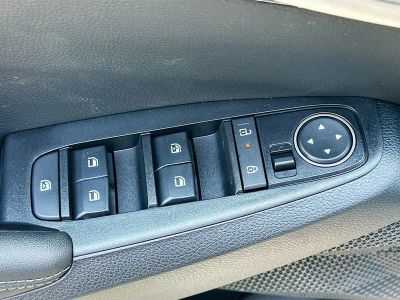 2026 Kia Seltos — photo 18 view