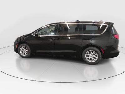 2024 Chrysler Voyager - Photo 4