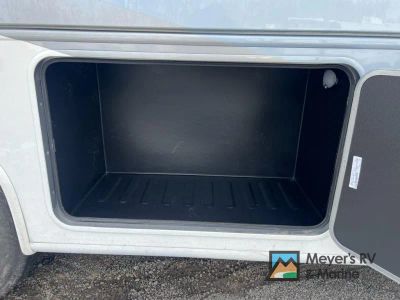 2026 Jayco Precept - Photo 8