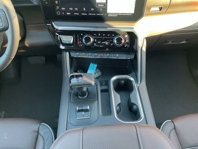 2026 GMC Sierra 1500 — photo 9 view