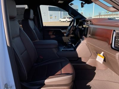 2026 GMC Sierra 1500 — photo 8 view