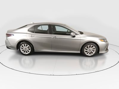 2024 Toyota Camry - Photo 8