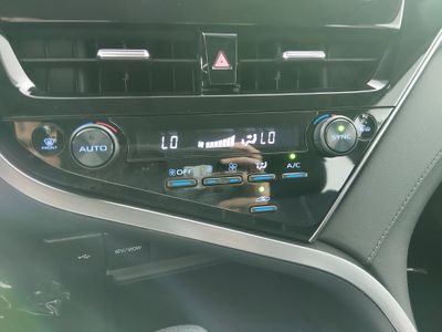 2024 Toyota Camry - Photo 17