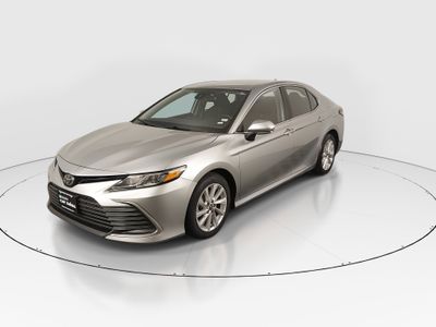 2024 Toyota Camry - Photo 3