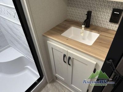 2026 Coachmen RV Chaparral - Photo 22