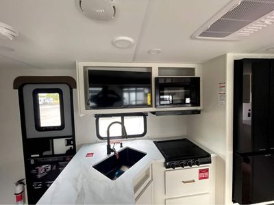 2026 Grand Transcend - Photo 23