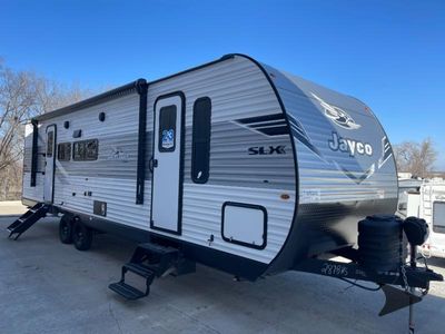 2026 Jayco Jay Flight SLX - Photo 3