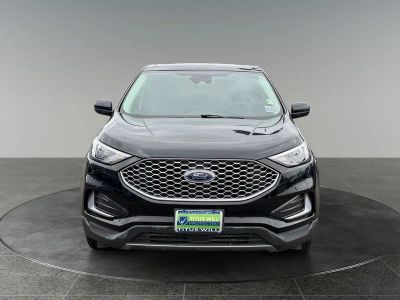 2024 Ford Edge — side profile view