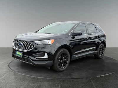 2024 Ford Edge — rear three-quarter view