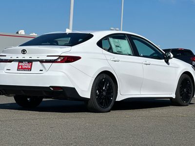 2026 Toyota Camry - Photo 2