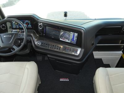 2026 American Coach American Eagle — photo 10 view