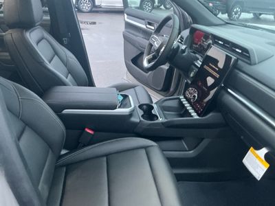 2026 GMC Terrain - Photo 13