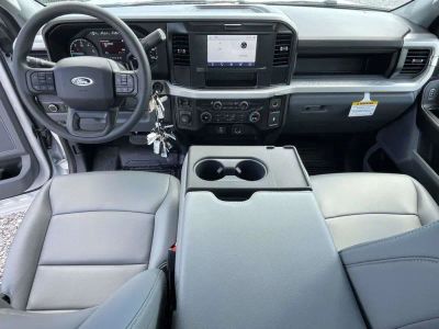 2026 Ford Chassis Cab - Photo 11
