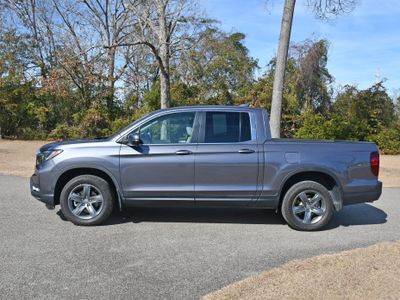 2022 Honda Ridgeline - Photo 23