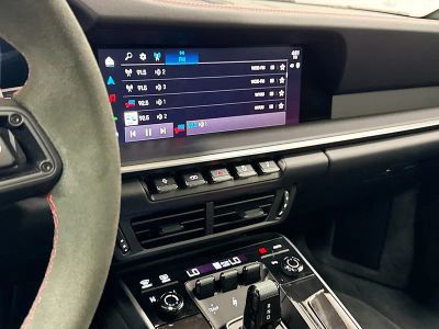 2026 Porsche 911 — photo 24 view