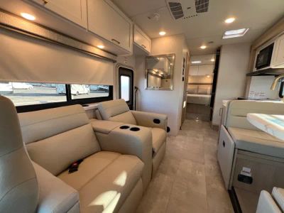 2027 Thor Motor Coach CHATEAU — photo 14 view