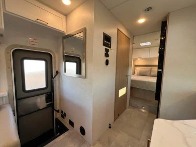 2027 Thor Motor Coach CHATEAU — photo 16 view