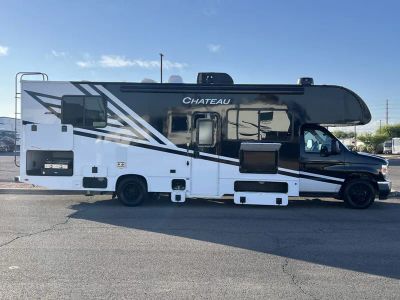 2027 Thor Motor Coach CHATEAU — photo 28 view