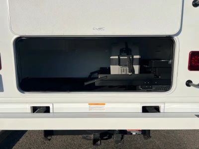 2027 Thor Motor Coach CHATEAU — photo 31 view