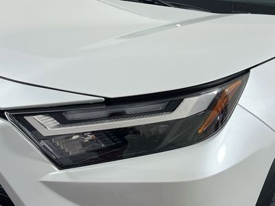 2025 Toyota RAV4 Hybrid - Photo 9