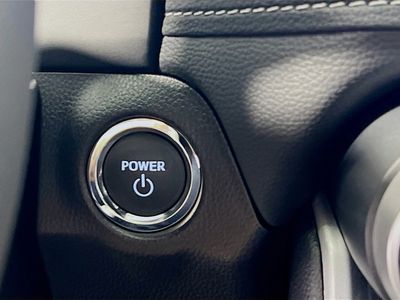2025 Toyota RAV4 Hybrid - Photo 20