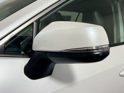 2025 Toyota RAV4 Hybrid - Photo 10