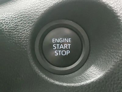 2025 Toyota Corolla Cross — photo 18 view