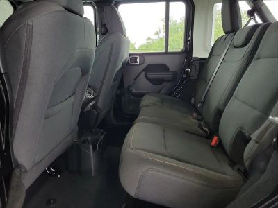 2026 Jeep Wrangler — photo 8 view