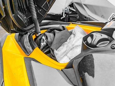 2022 Sea-Doo RXP-X 300 iBR & Audio Millenium Yellow - Photo 5