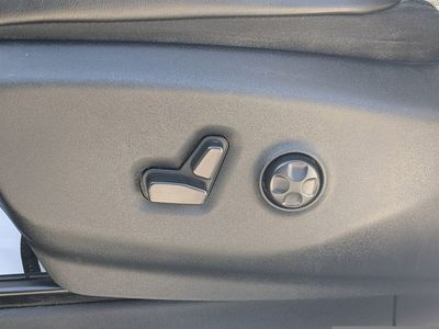 2022 Chrysler Pacifica - Photo 18