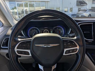 2022 Chrysler Pacifica - Photo 21