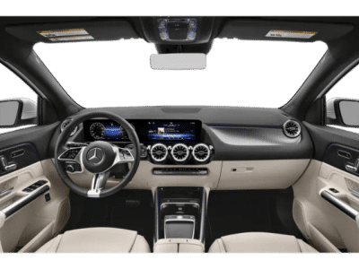 2026 Mercedes-Benz GLA - Photo 8