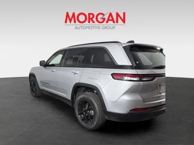 2026 Jeep Grand Cherokee — photo 10 view