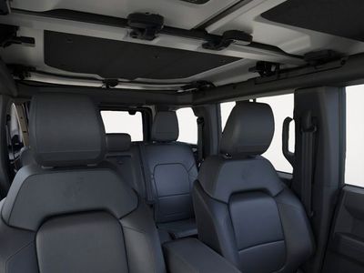 2026 Ford Bronco - Photo 16