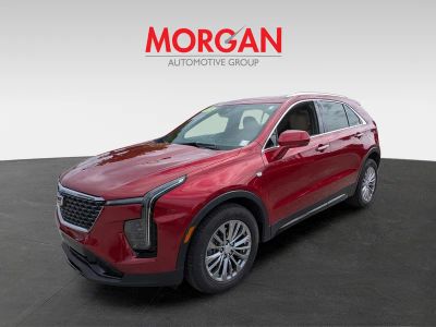 2024 Cadillac XT4 — photo 8 view