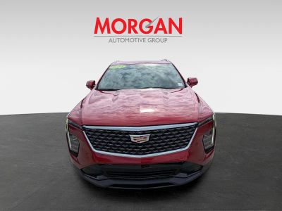 2024 Cadillac XT4 — photo 9 view