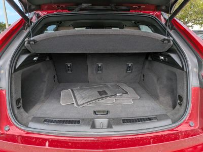 2024 Cadillac XT4 — photo 13 view