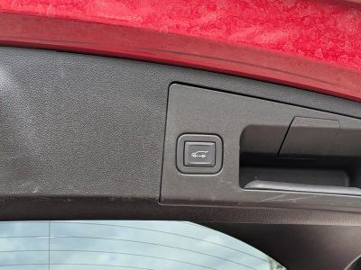 2024 Cadillac XT4 — photo 14 view