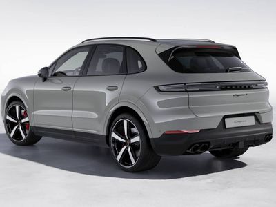 2026 Porsche Cayenne - Photo 3