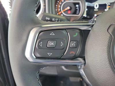 2026 Jeep Wrangler — photo 19 view