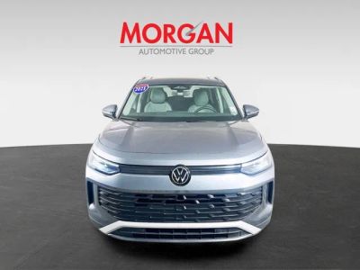 2025 Volkswagen Tiguan — rear three-quarter view