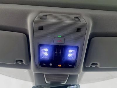 2025 Volkswagen Tiguan — photo 20 view