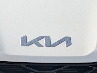 2026 Kia K5 — photo 13 view