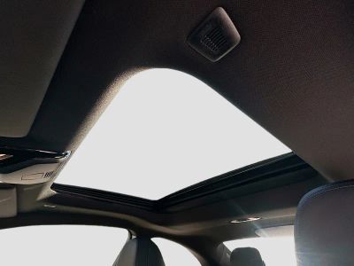 2026 BMW 2 Series — photo 15 view