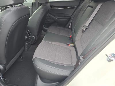 2026 Kia Seltos — photo 16 view