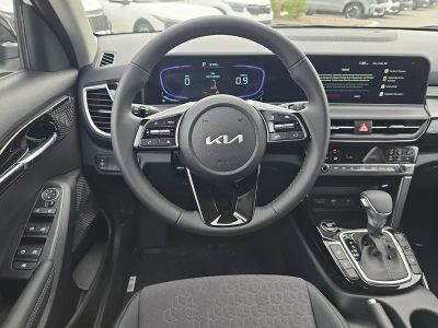 2026 Kia Seltos — photo 13 view