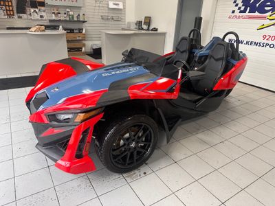 2025 Slingshot Slingshot SLR - AutoDrive - Photo 2
