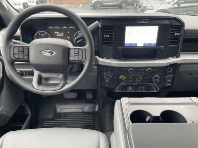 2026 Ford F-550SD - Photo 4
